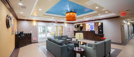 Coin salon dans le hall