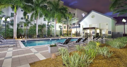 Homewood Suites by Hilton Ft. Lauderdale Airport-Cruise Port