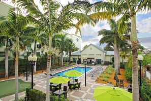 Mini-golf - Homewood Suites by Hilton Ft. Lauderdale Airport-Cruise Port (Fort Lauderdale)