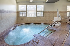 Piscine couverte