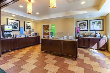 Desayuno buffet incluido todos los días