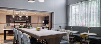 Hampton Inn & Suites Grafton