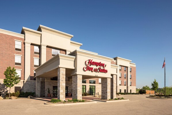 Exterior - Hampton Inn & Suites Grafton (Grafton)