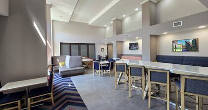 Hampton Inn & Suites Chicago Deer Park