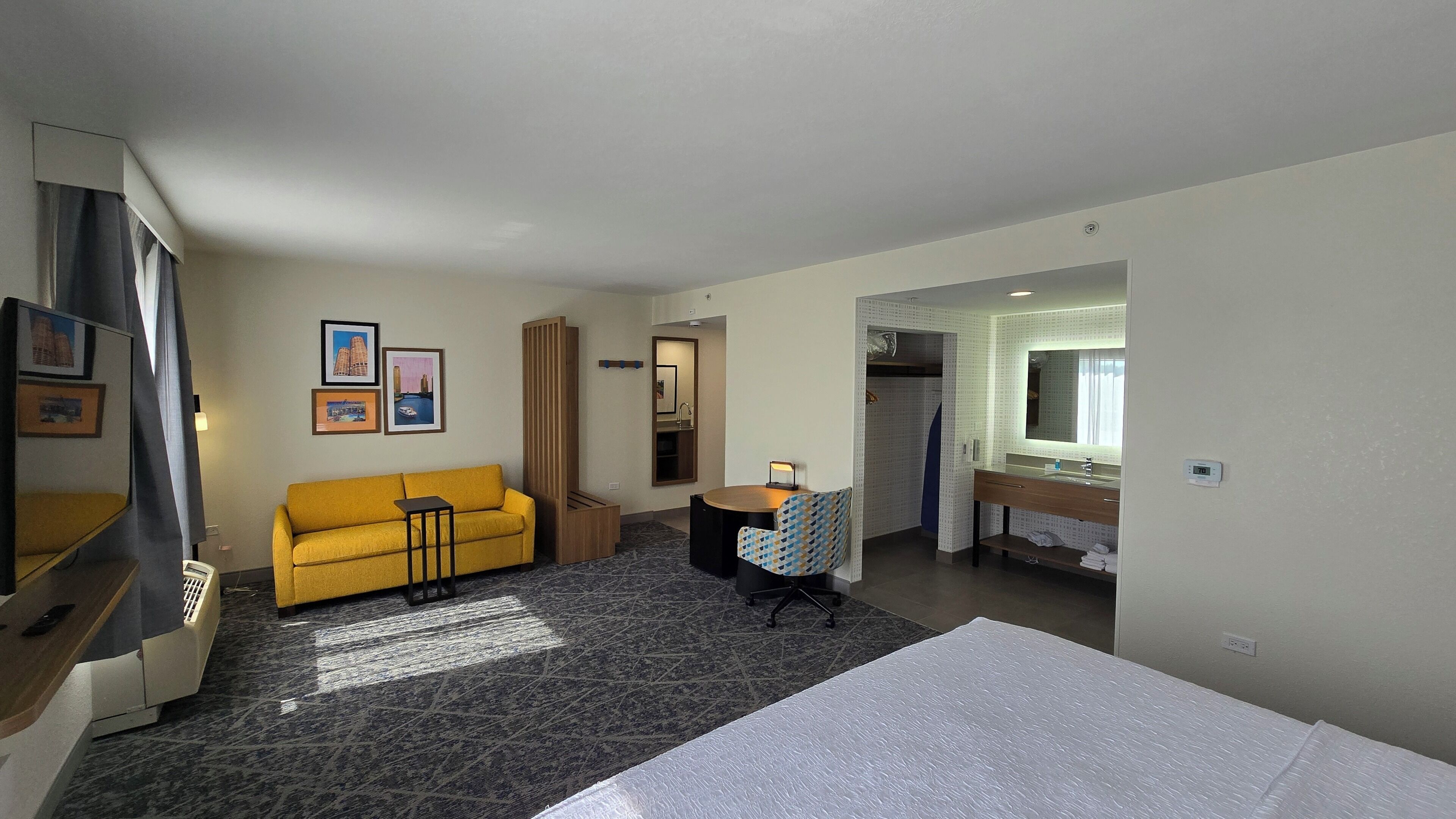 studio, 1 king bed with sofa bed | premium bedding, desk, blackout curtains, iron/ironing board