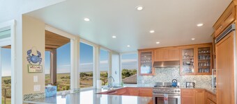 Seaside Vacation Homes