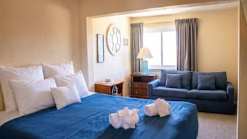 Signature Triple Room | Premium bedding, blackout curtains, free WiFi, bed sheets