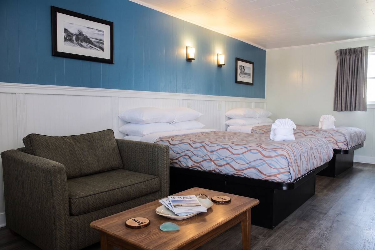 Premium bedding, blackout drapes, WiFi (free), alarm clocks