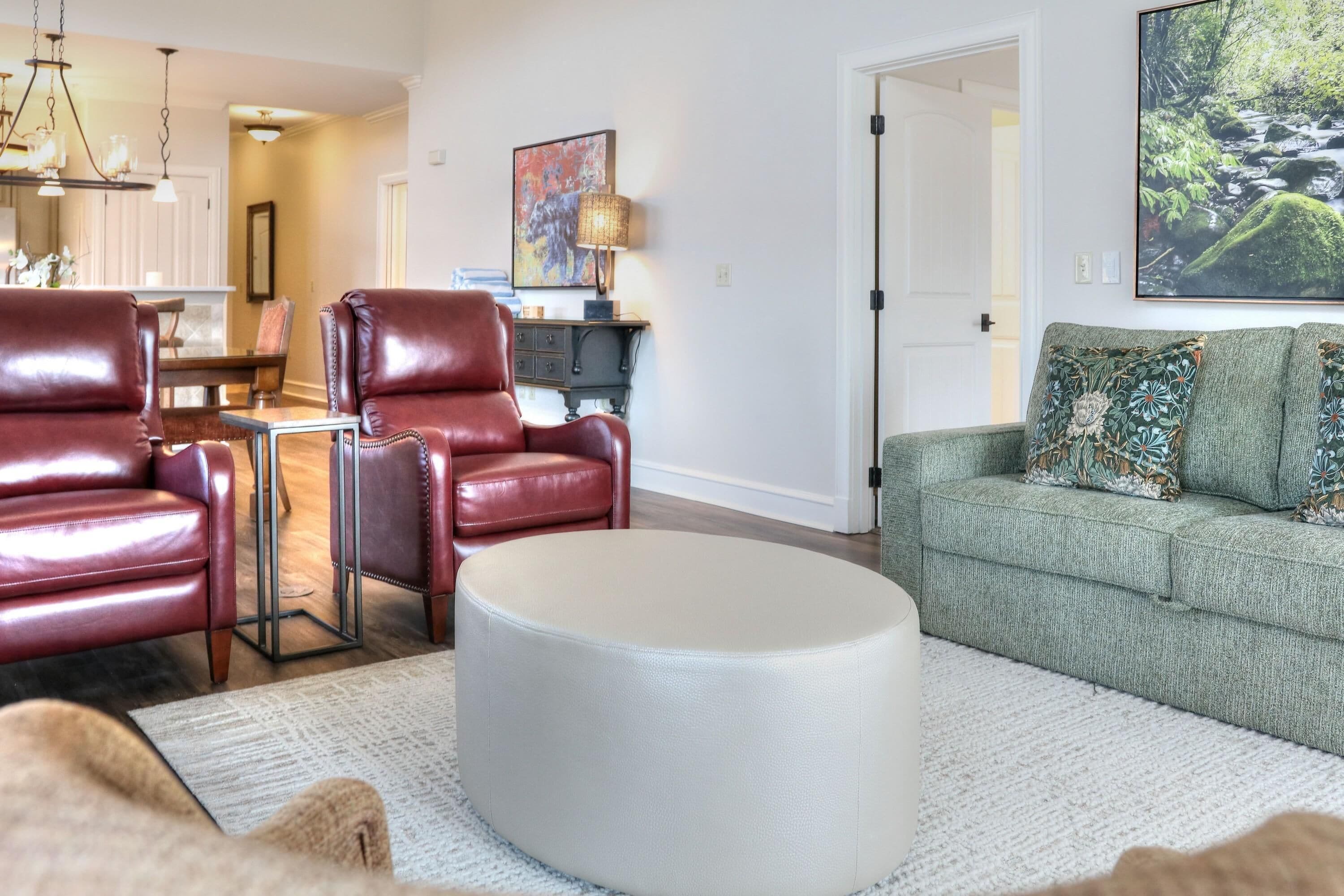 condo, 2 bedrooms, river view | living area | 48-inch lcd tv with cable channels, tv