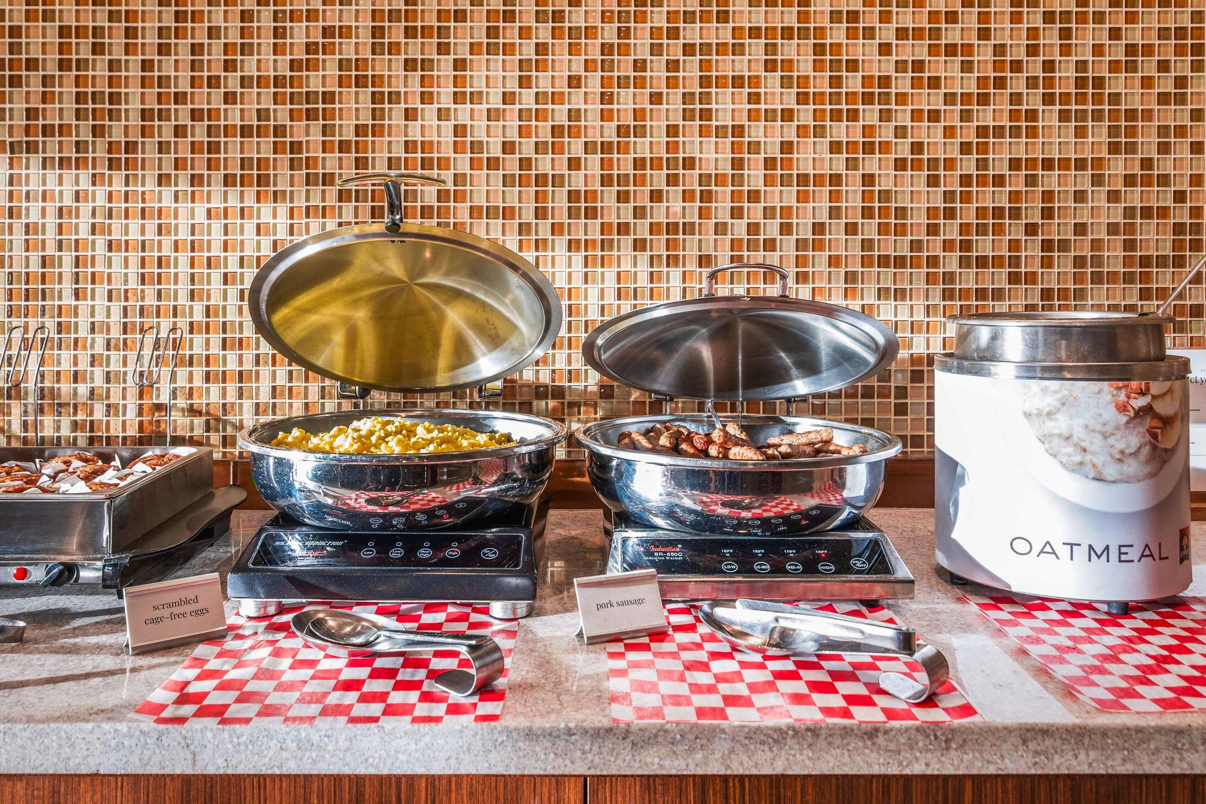 free daily continental breakfast