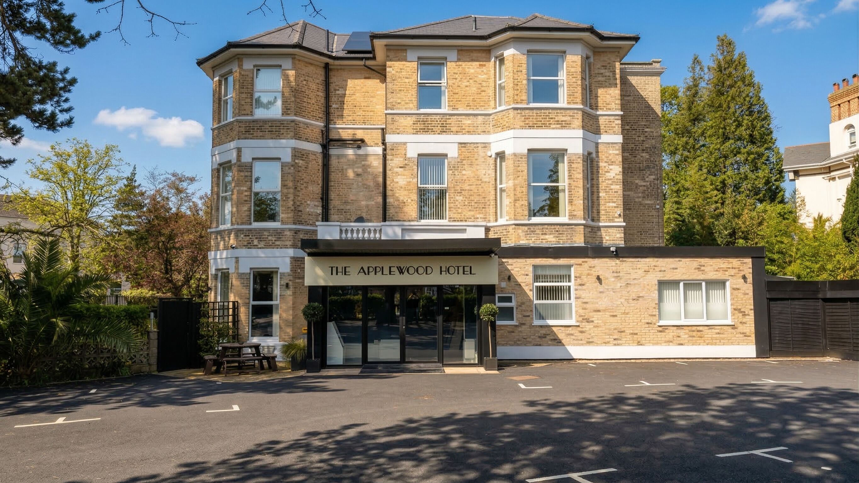 Foto - Applewood Hotel