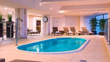 Piscina externa sazonal