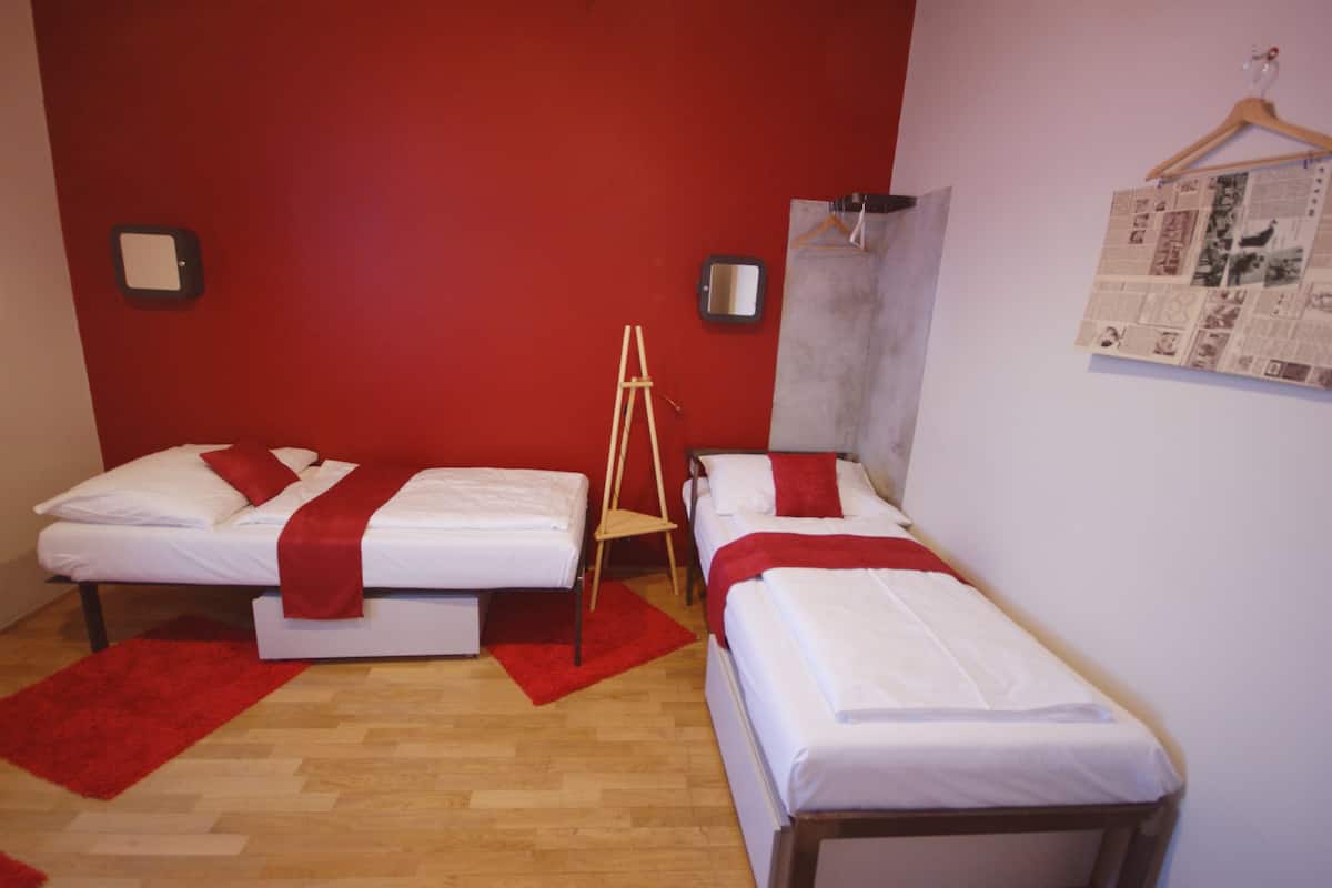 Deluxe Shared Dormitory, Women only, Kitchenette (5 bed) | Extra beds