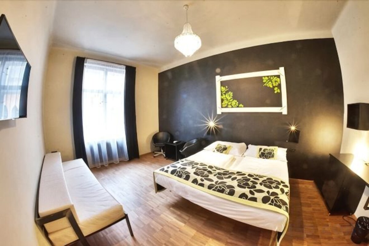 Triple Room with Private Bathroom