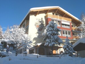 Majoituspaikan julkisivu