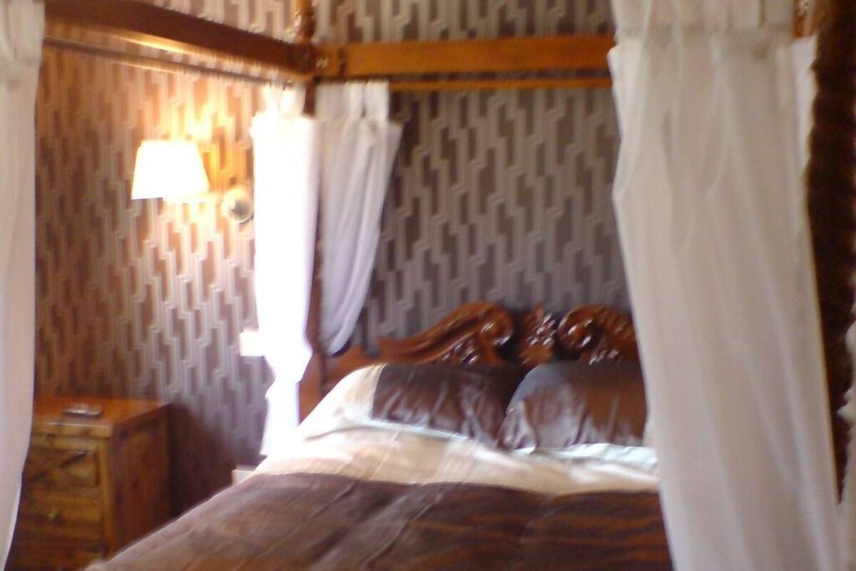 Executive Suite, Ensuite (Honeymoon)