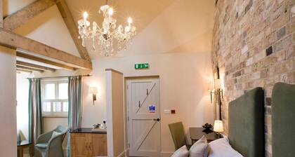 The Fox Inn by Greene King Inns