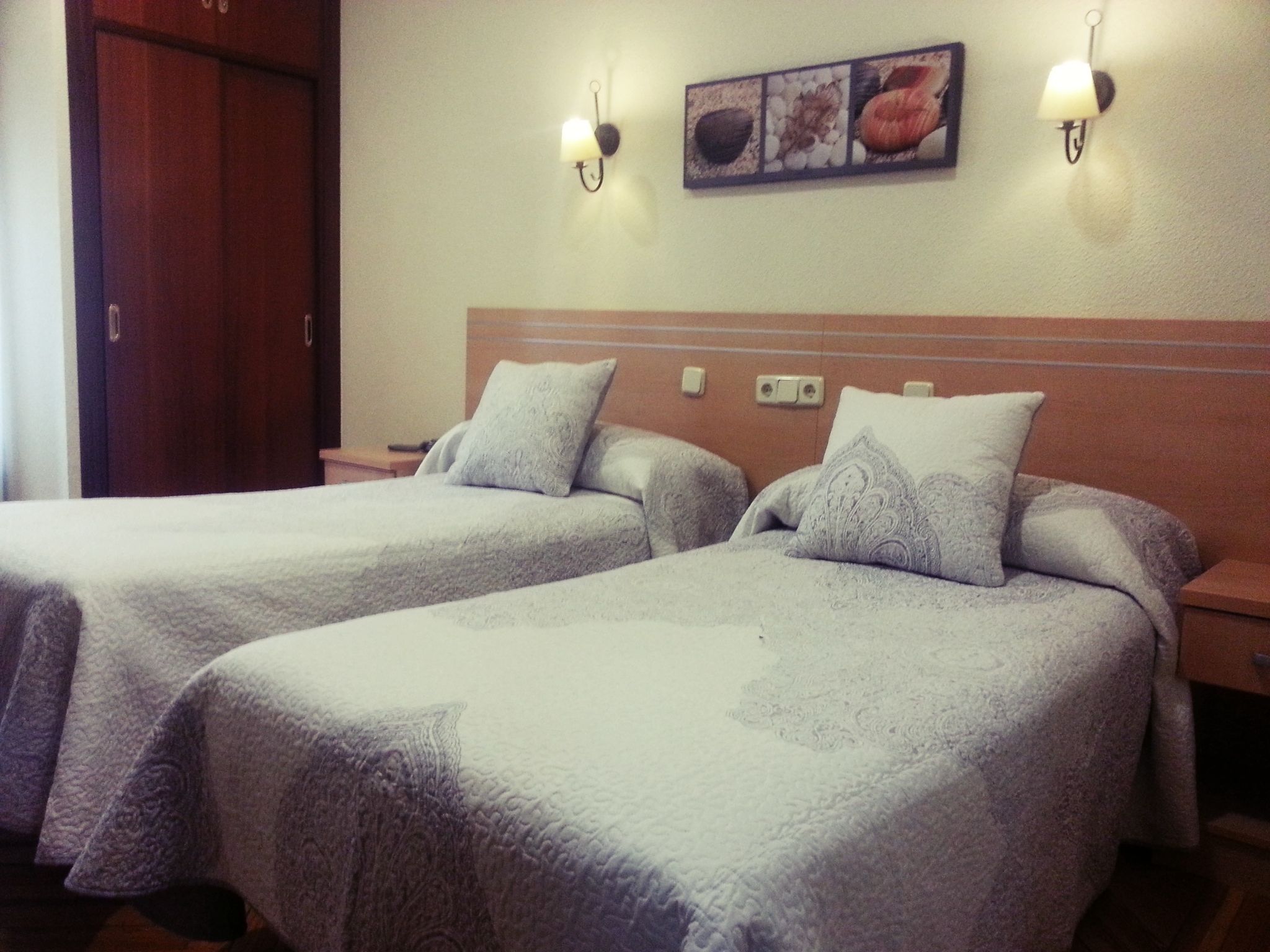 Photo - Hostal Avenida