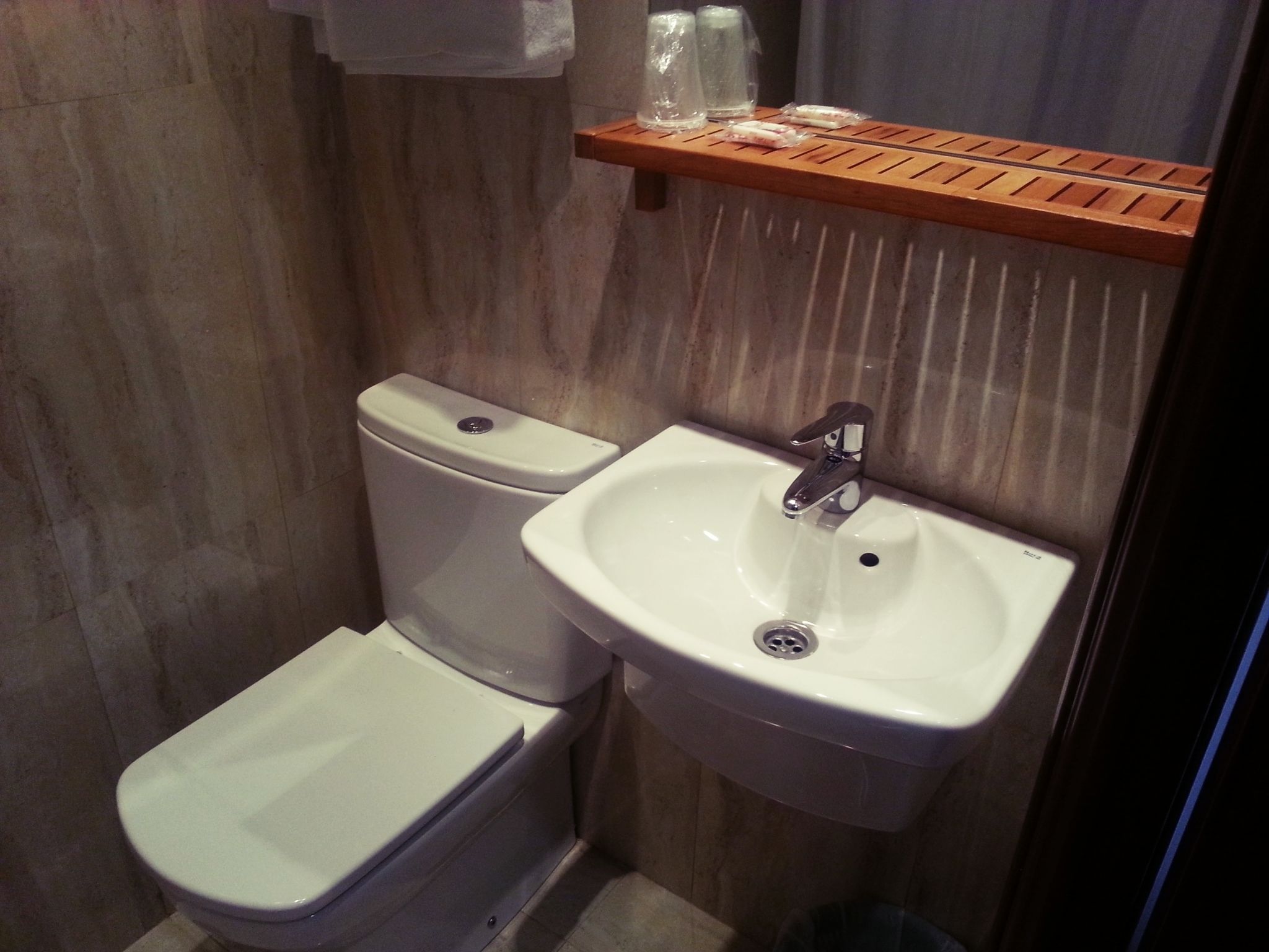 Photo - Hostal Avenida