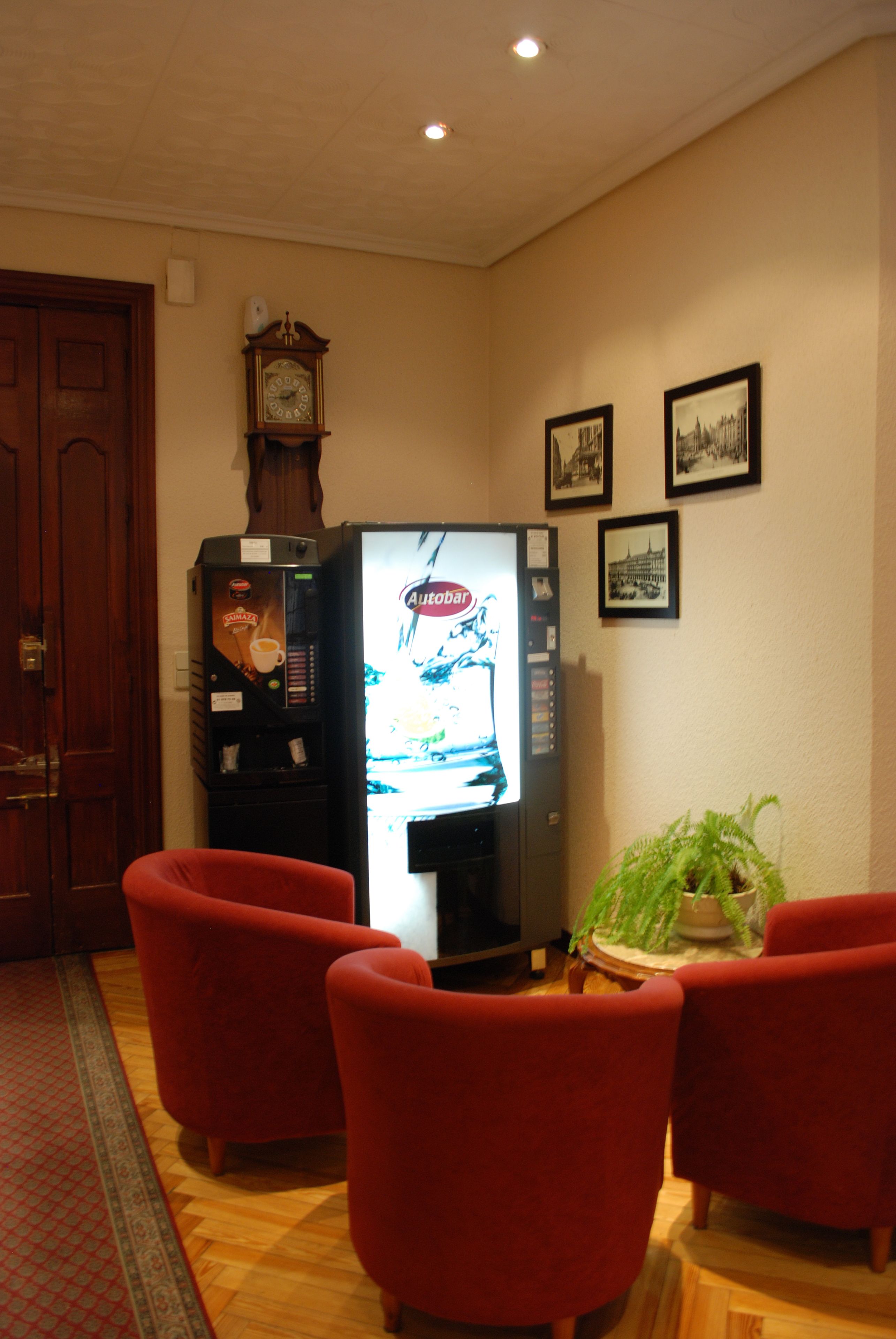 Photo - Hostal Avenida