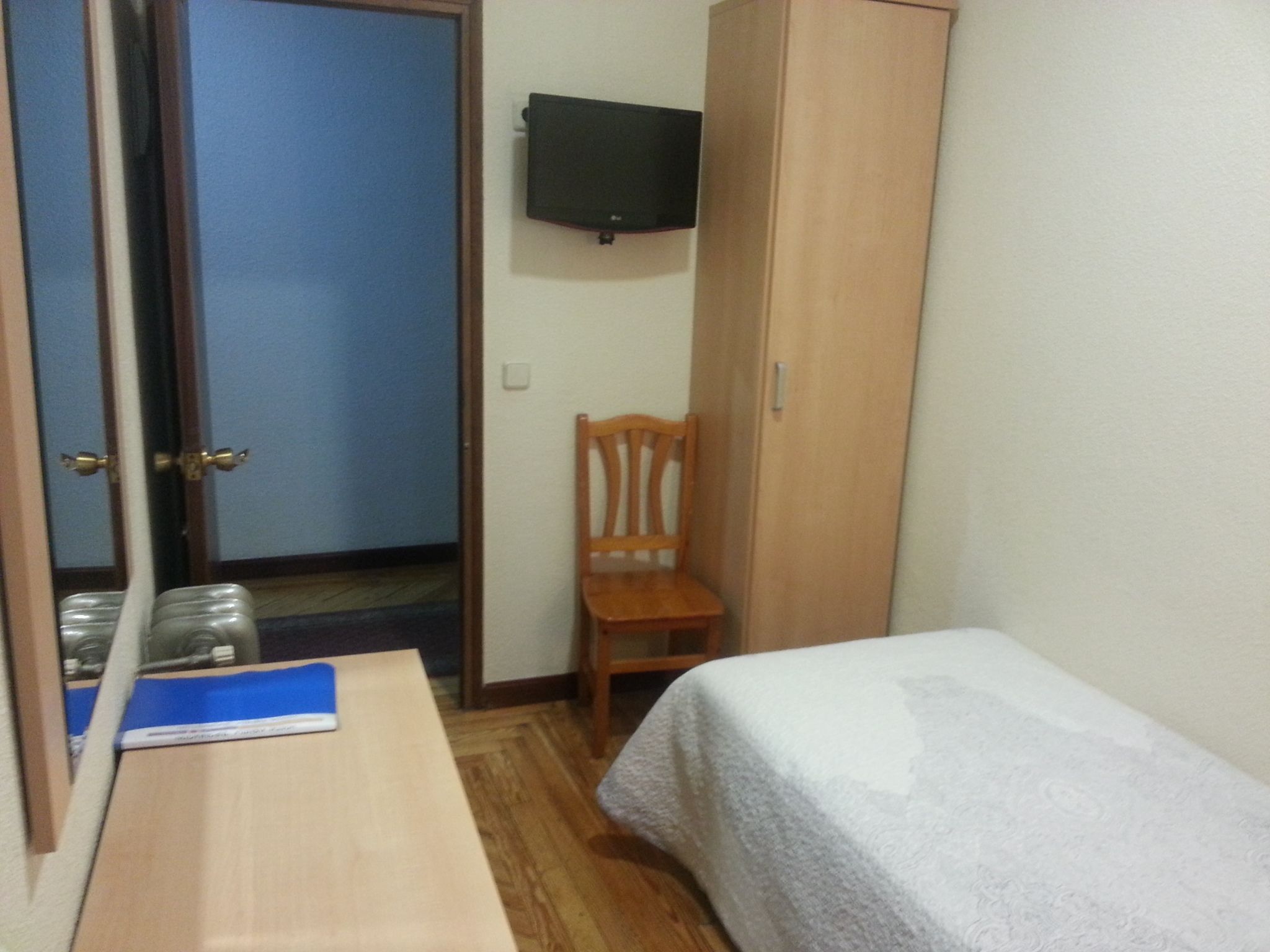 Photo - Hostal Avenida