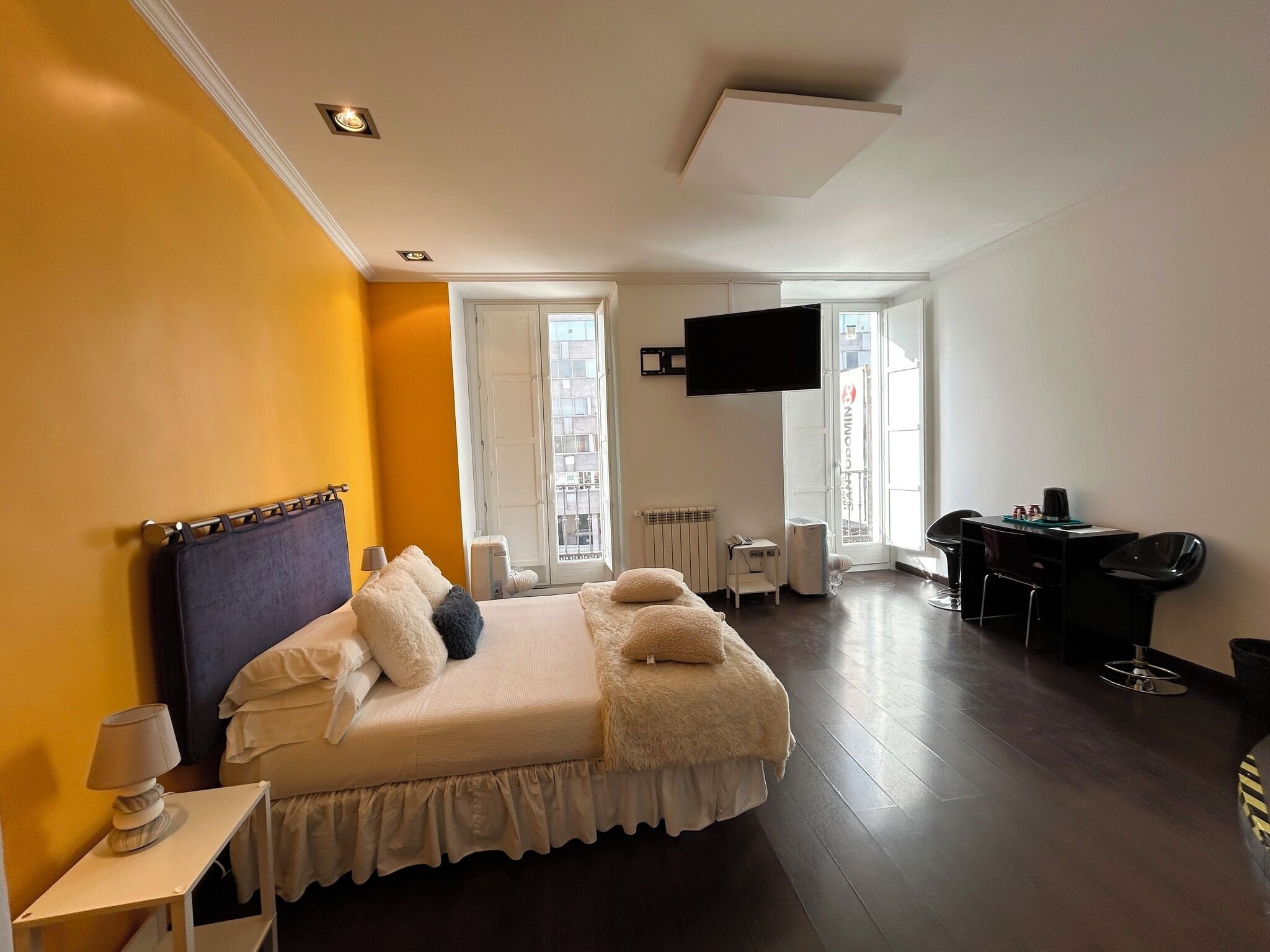 Quadruple Room | Egyptian cotton sheets, Select Comfort beds, desk, soundproofing