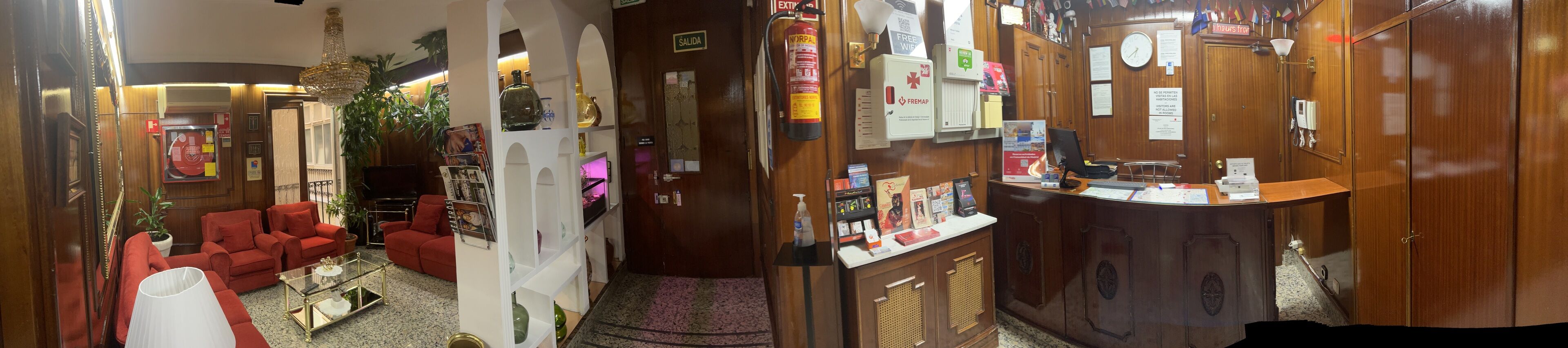 Photo - Hostal Sonsoles Madrid-Centro