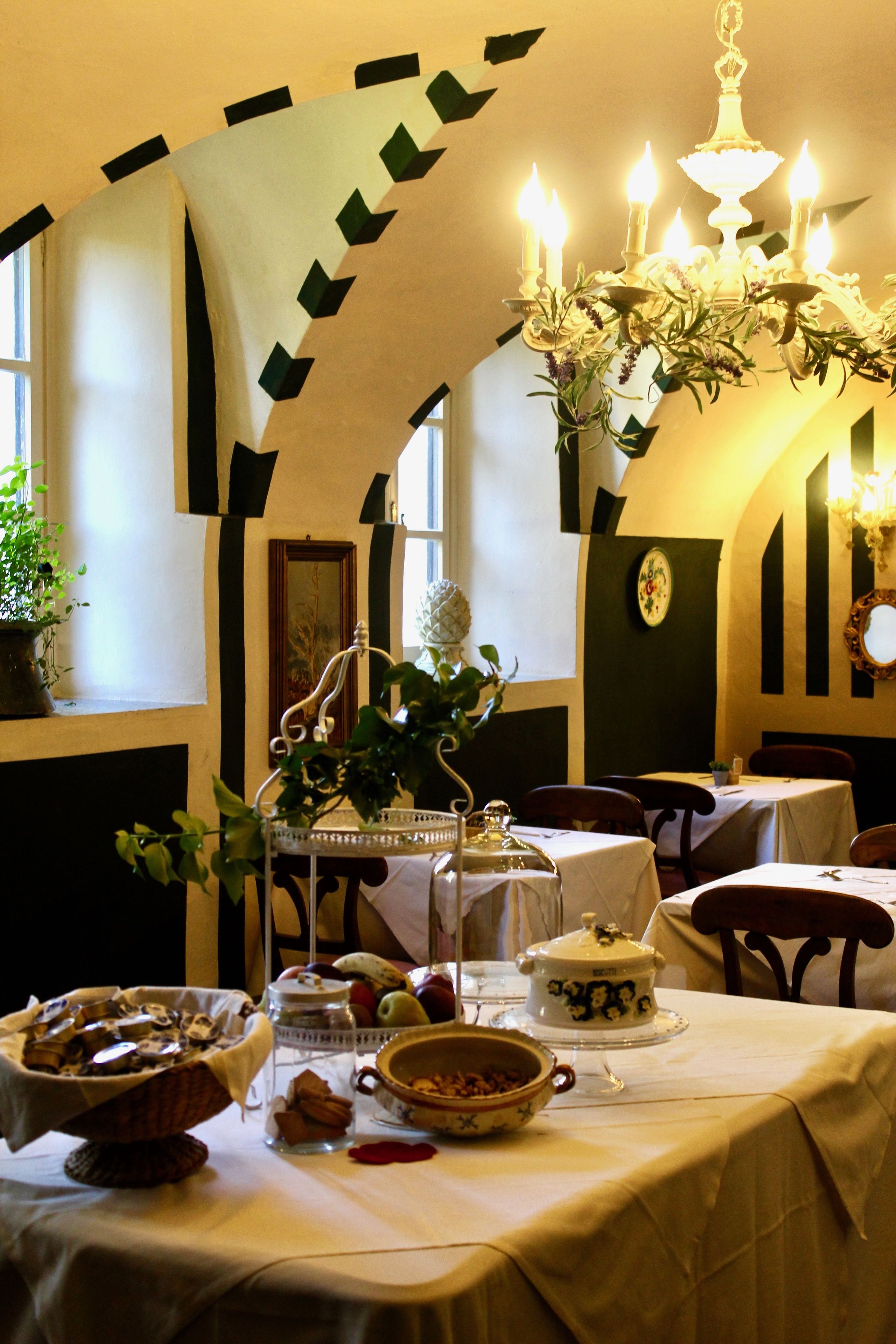 Petit déjeuner buffet servi tous les jours en supplément