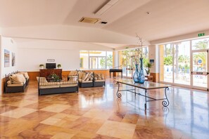 Sala de estar en el lobby
