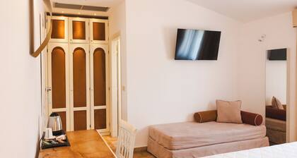 Delfino Beach Hotel