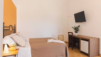 Quadrupla familiare | Minibar, una cassaforte in camera, una scrivania