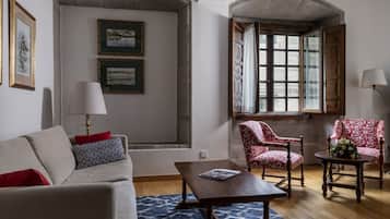 1 bedroom, minibar, in-room safe, free WiFi