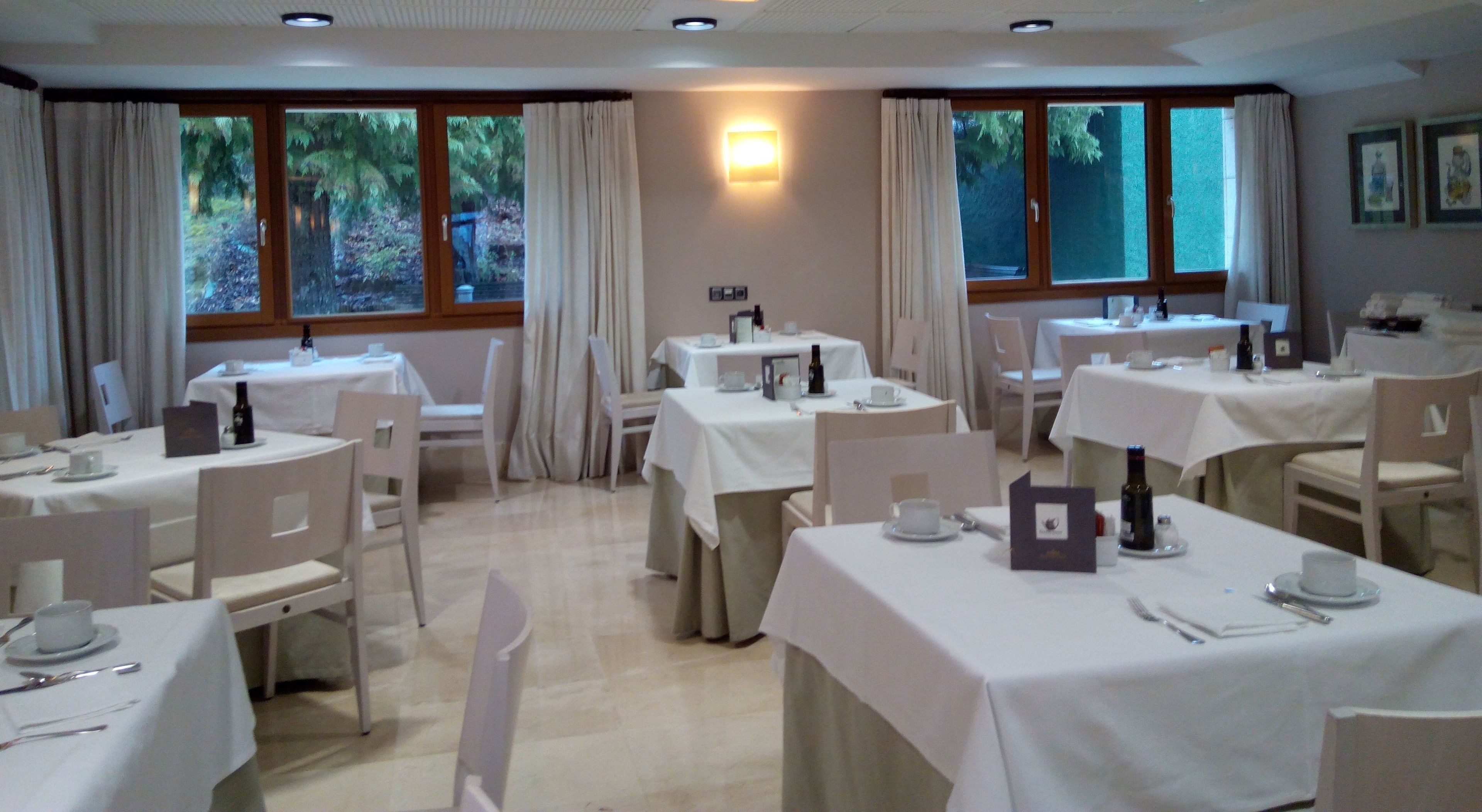 daily buffet breakfast (eur 19 per person)