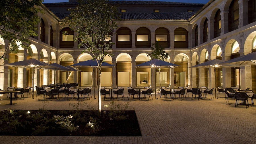 Parador De Alcala