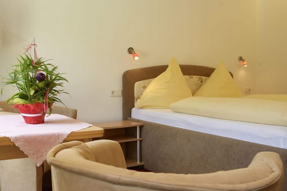 Habitación básica doble | Cunas gratuitas y wifi gratis