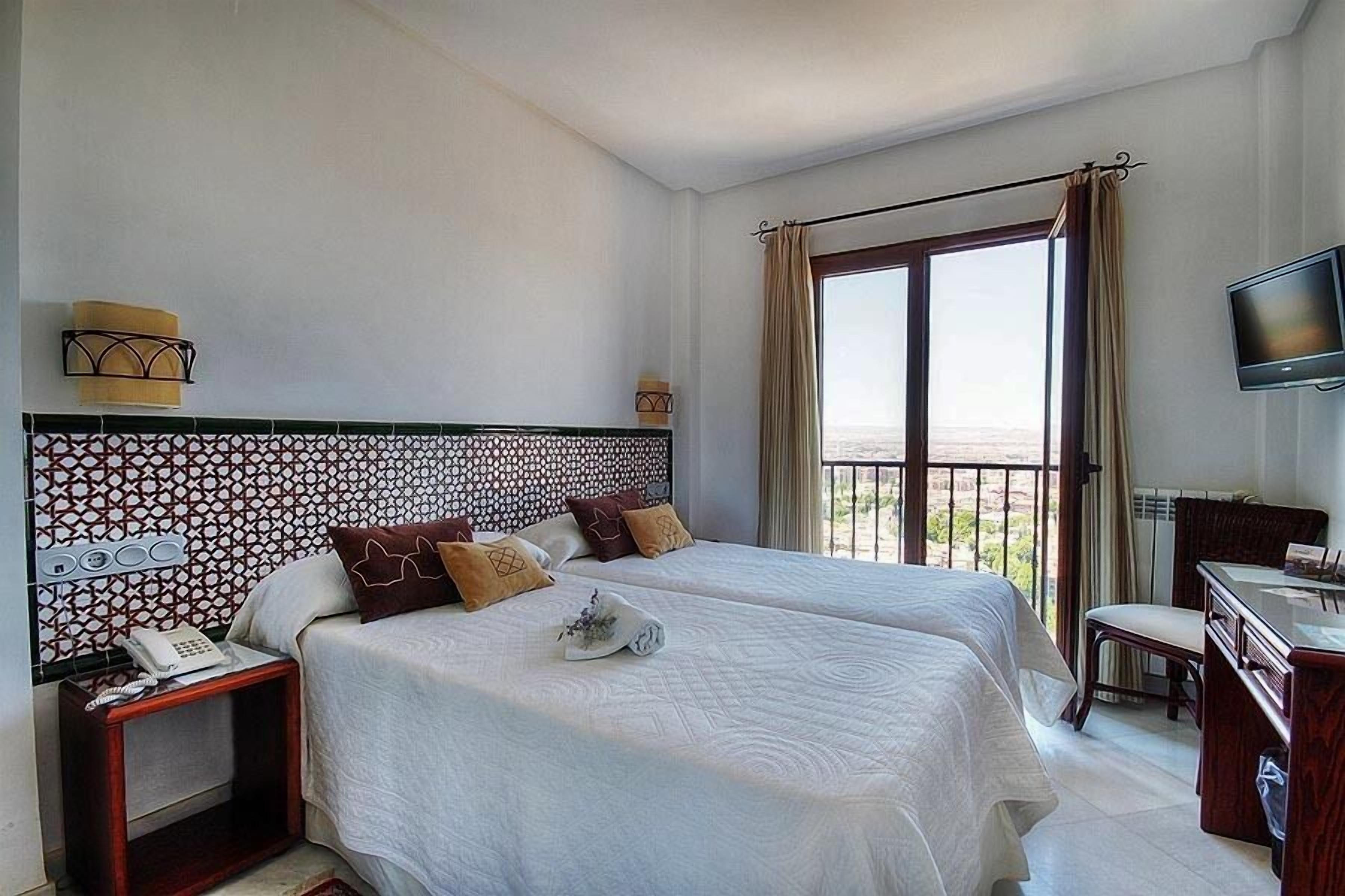 superior double room | in-room safe, desk, iron/ironing board, free wifi