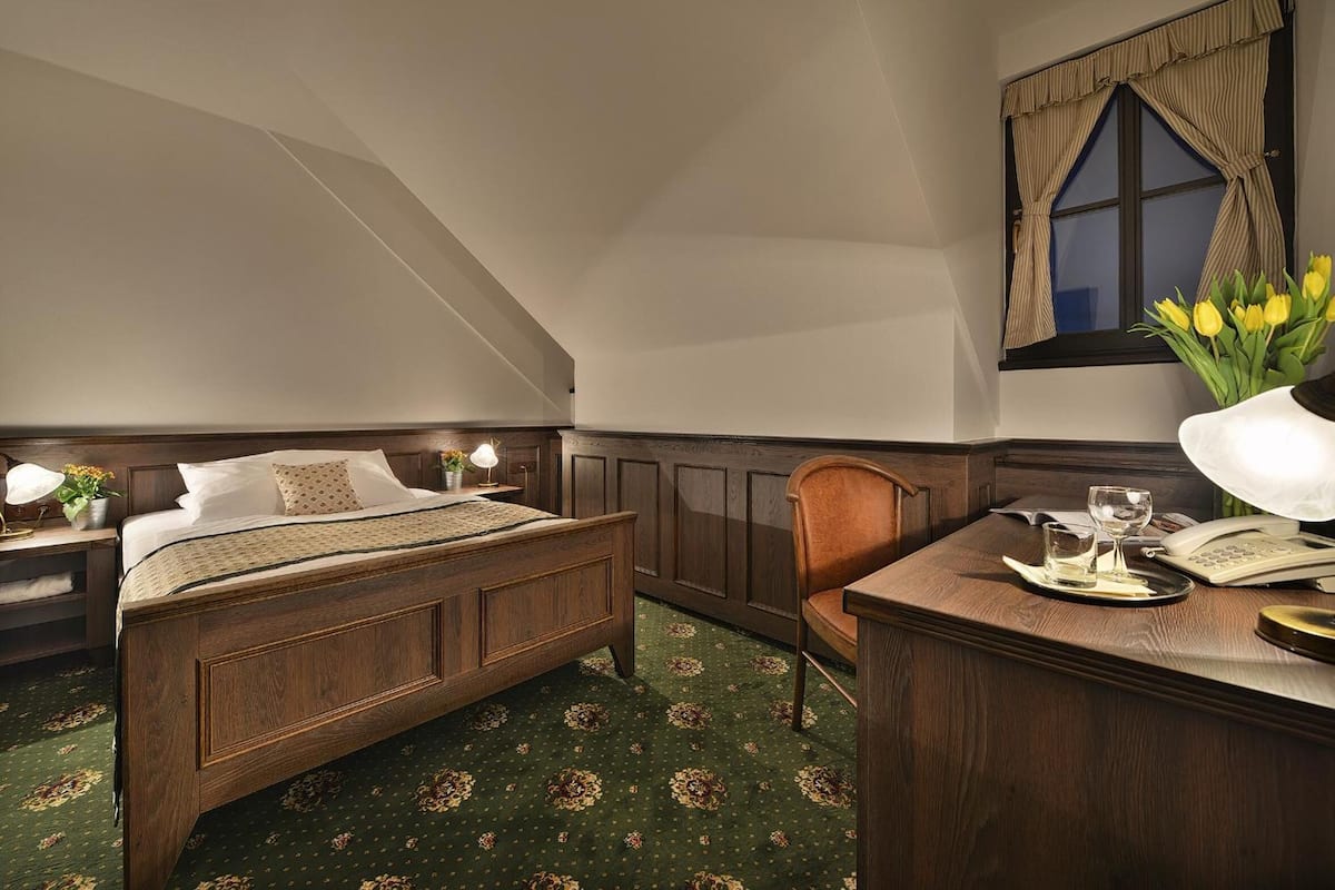 In-room safe, desk, blackout drapes, iron/ironing board (on request)