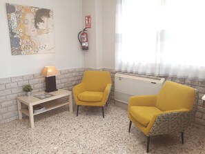 Reception - Moreno (Silla)