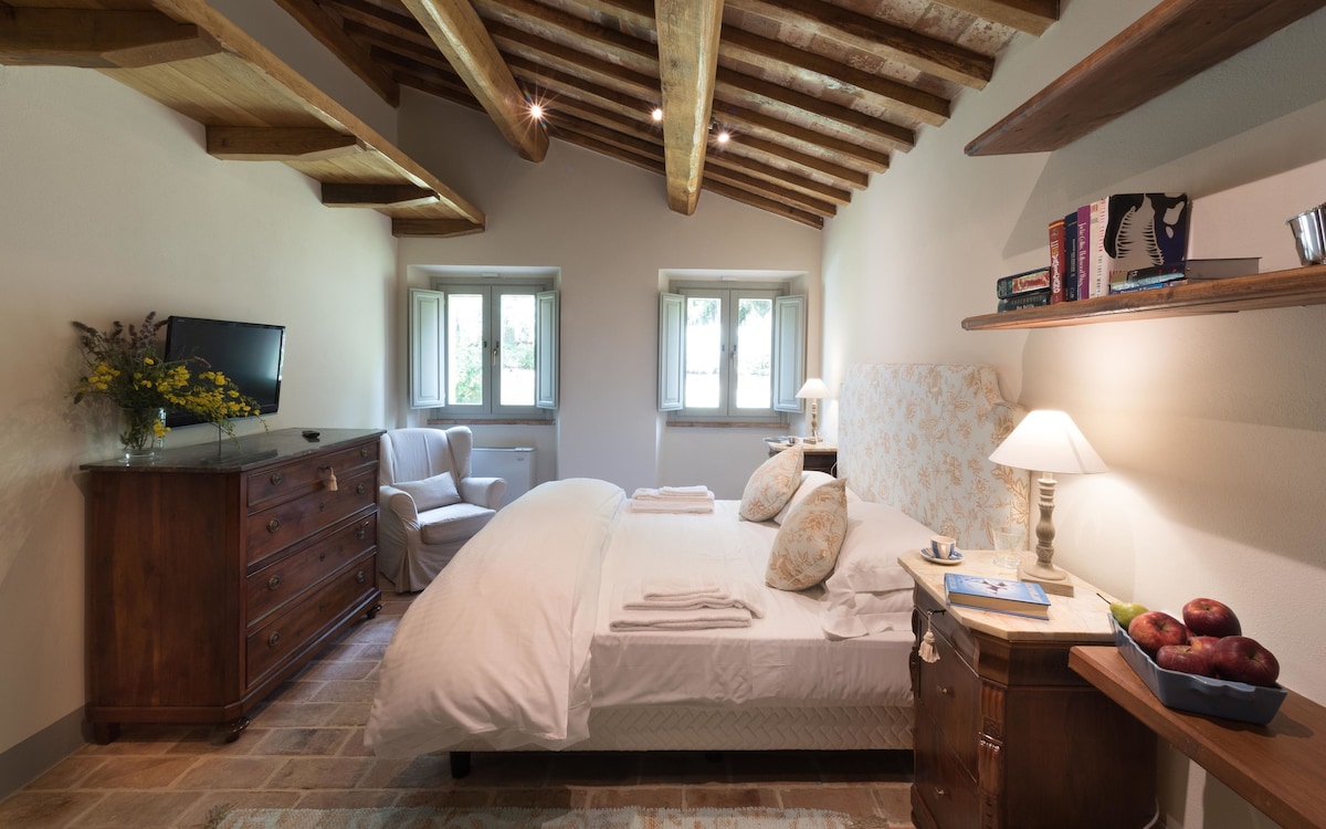 Exclusive Villa, 2 Bedrooms, Garden View, Annex Building | Egyptian cotton sheets, premium bedding, down comforters