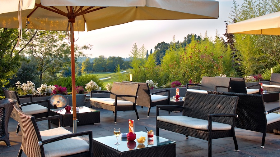 Golf Residence