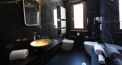 Royal Hotel