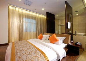 Deluxe-Suite, 1 King-Bett | Zimmersafe, Schreibtisch, Verdunkelungsvorhänge, Bügeleisen/Bügelbrett