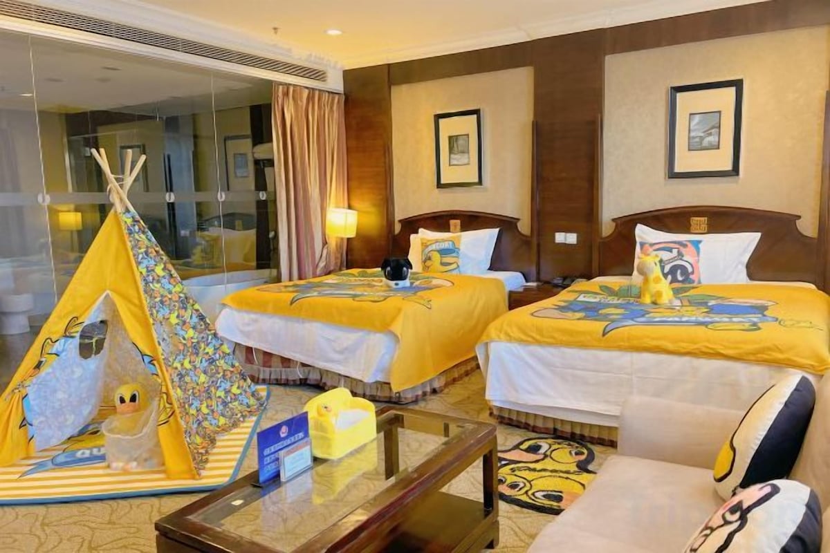 In-room safe, desk, blackout drapes, iron/ironing board (on request)
