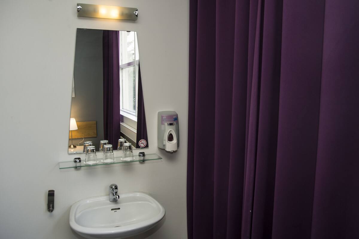 Fasilitas kamar