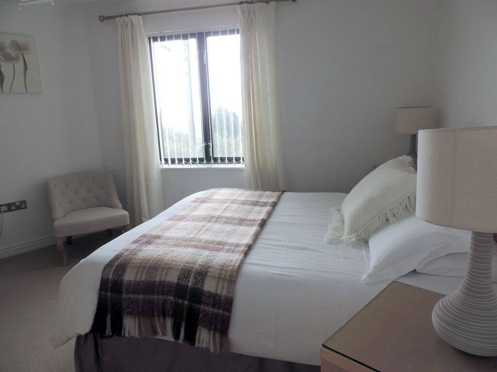 Luxury Apartment, Private Bathroom, Sea View | 2 bedrooms