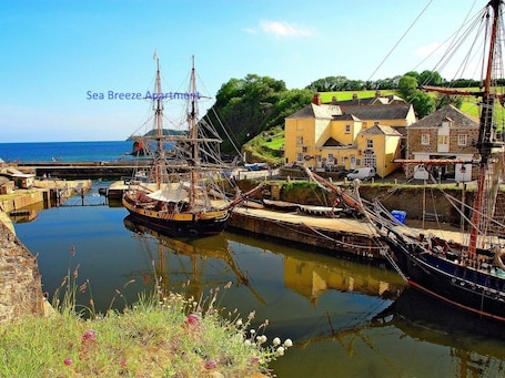 Luxury Apartment, Private Bathroom, Sea View | Miscellaneous