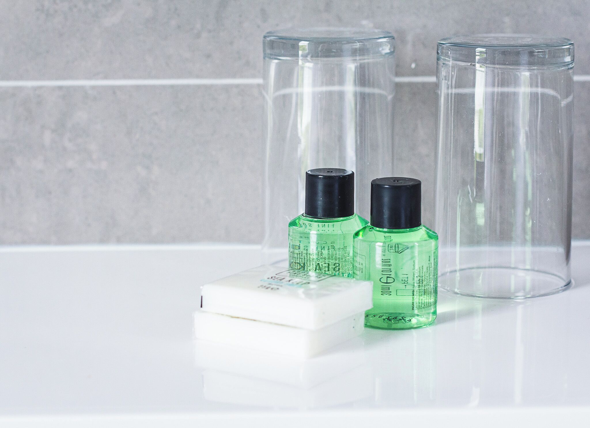 1 bedroom, egyptian cotton sheets, premium bedding, select comfort beds