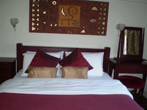 Family Room, 1 King Bed with Sofa bed, Ensuite