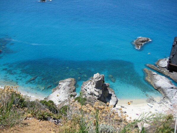 Beach nearby, white sand, free beach shuttle, rowing - Residence Hotel La Taverna (Ricadi)