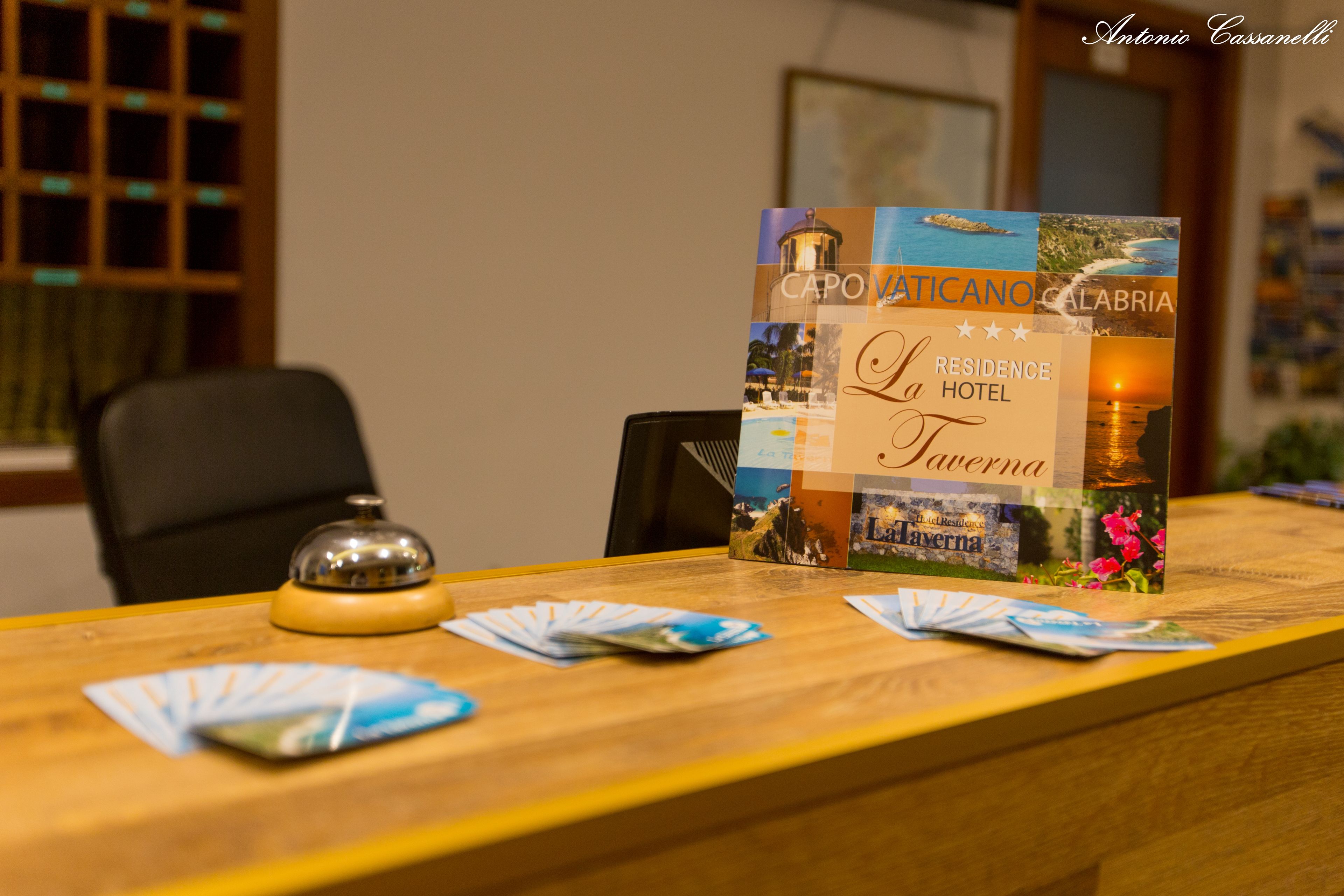 Check-in-/Check-out-Schalter